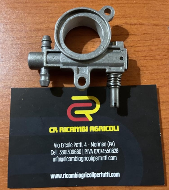 Immagine 0 di ALPINA Pompa olio per : A375 – A405– A3700 A4000 – PS338 PS3540 Ricambio originale Alpina